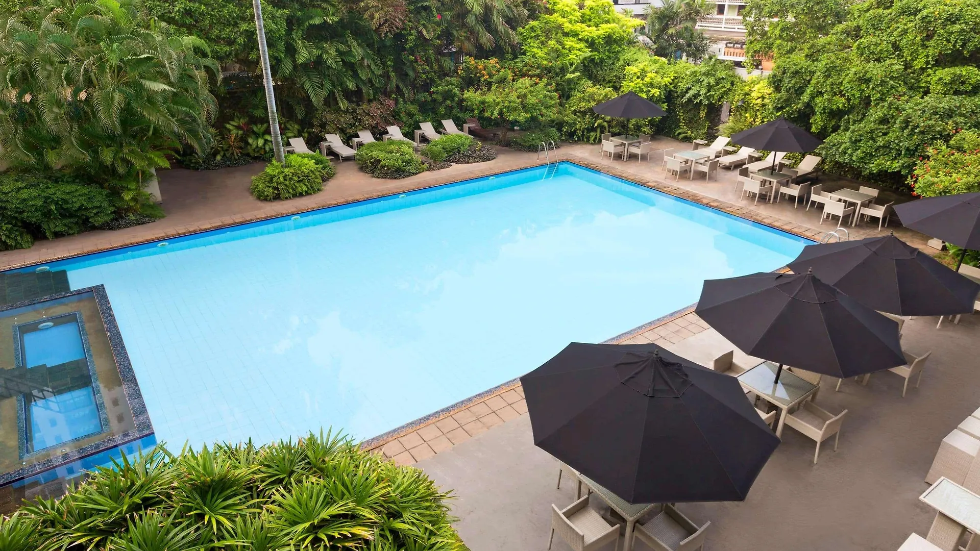 Ramada by Wyndham Colombo location