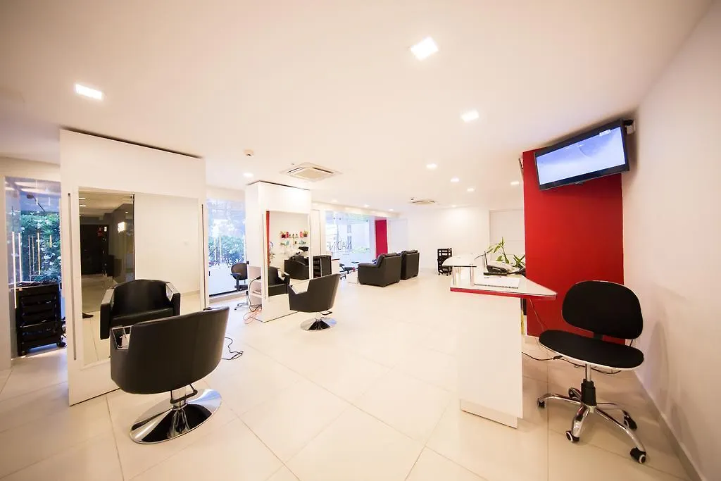 Ramada Colombo Hotel 5*,