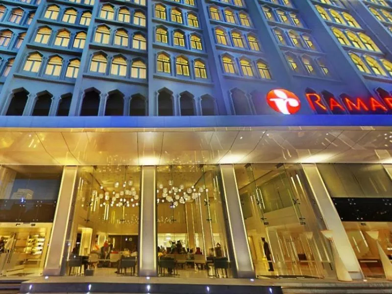 Ramada Colombo Hotel 5*,